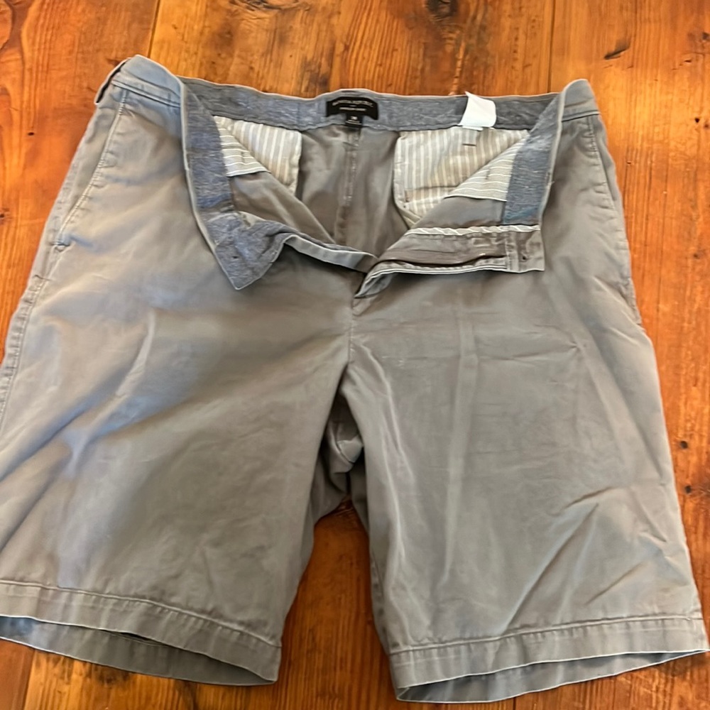 Men’s chino shorts